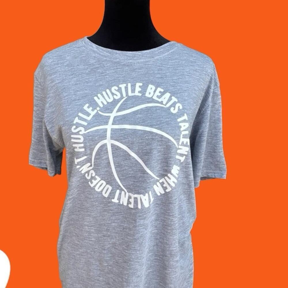 Women’s Gray Short Sleeve Basketball T-shirt, Women's size S